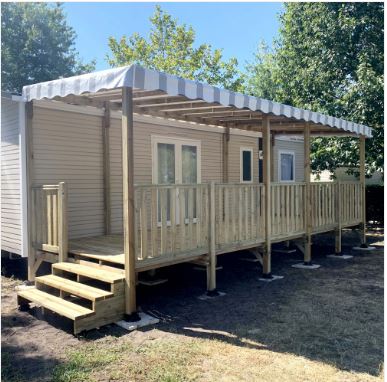 Terrasse couverte 6 x 3 m avec portillon